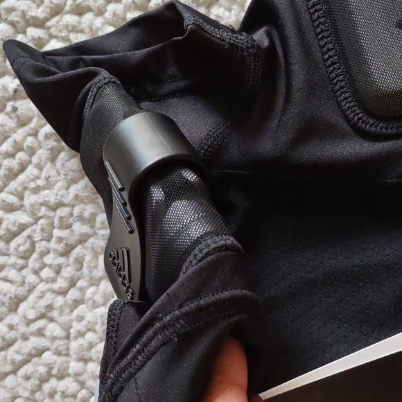 NWT Adidas Boy's Small Aeroready Force Padded Compression Integrated Black Shirt - Picture 12 of 16